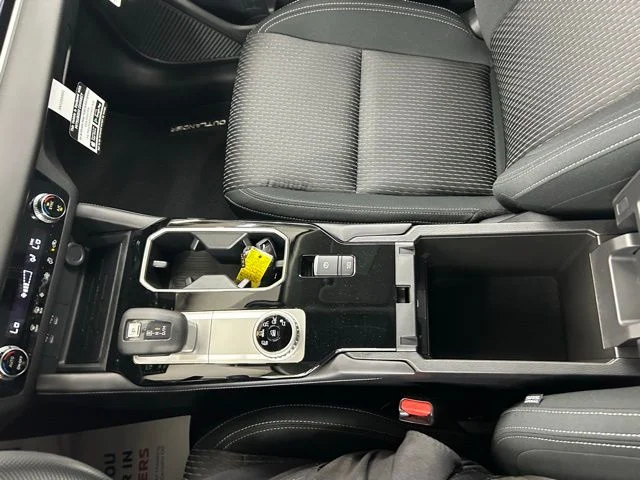 New 2026 White Mitsubishi ES image 25