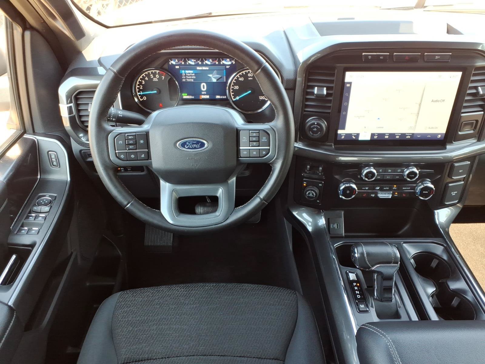 Used 2023 Oxford White Ford XLT image 5