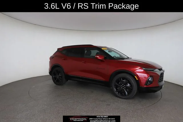 Used 2021 Red Chevrolet RS image 25