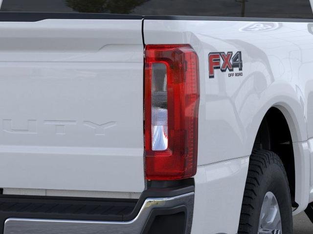 2025 Ford F-350 Super Duty XLT - Photo 45