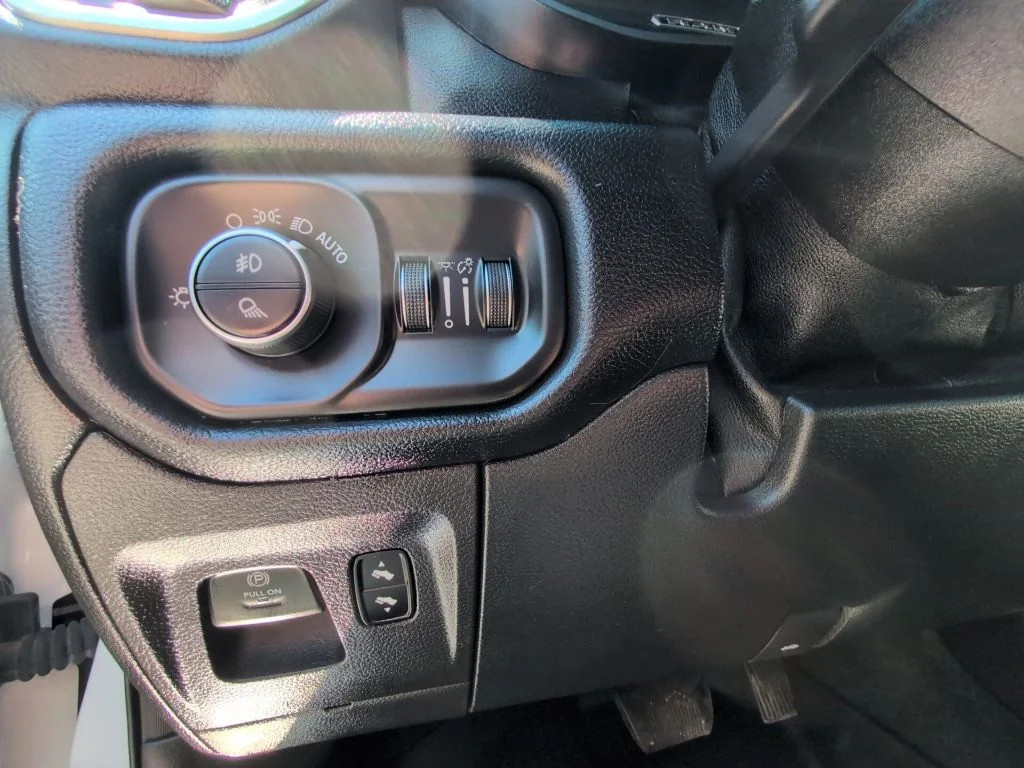 Used 2021 White Ram Laramie image 16