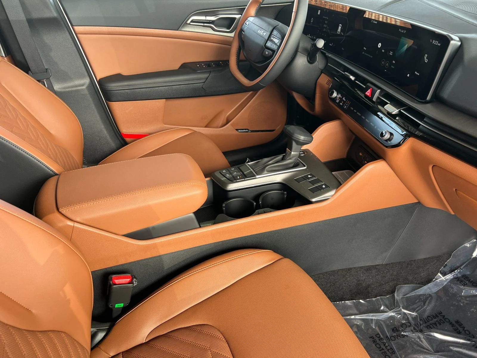 New 2026 White Kia X-Line image 17