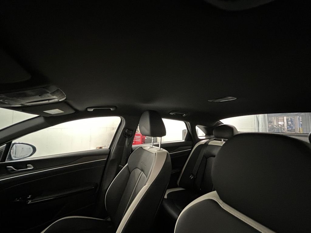 Used 2025 Black Kia GT-Line image 25