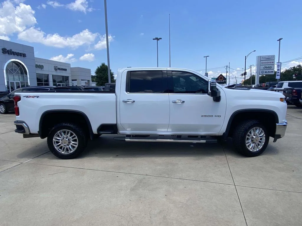 Used 2023 White Chevrolet LTZ image 10