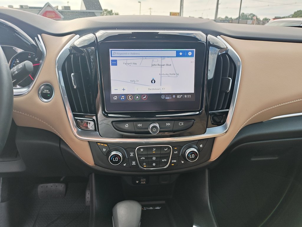 Used 2023 White Chevrolet Premier image 23