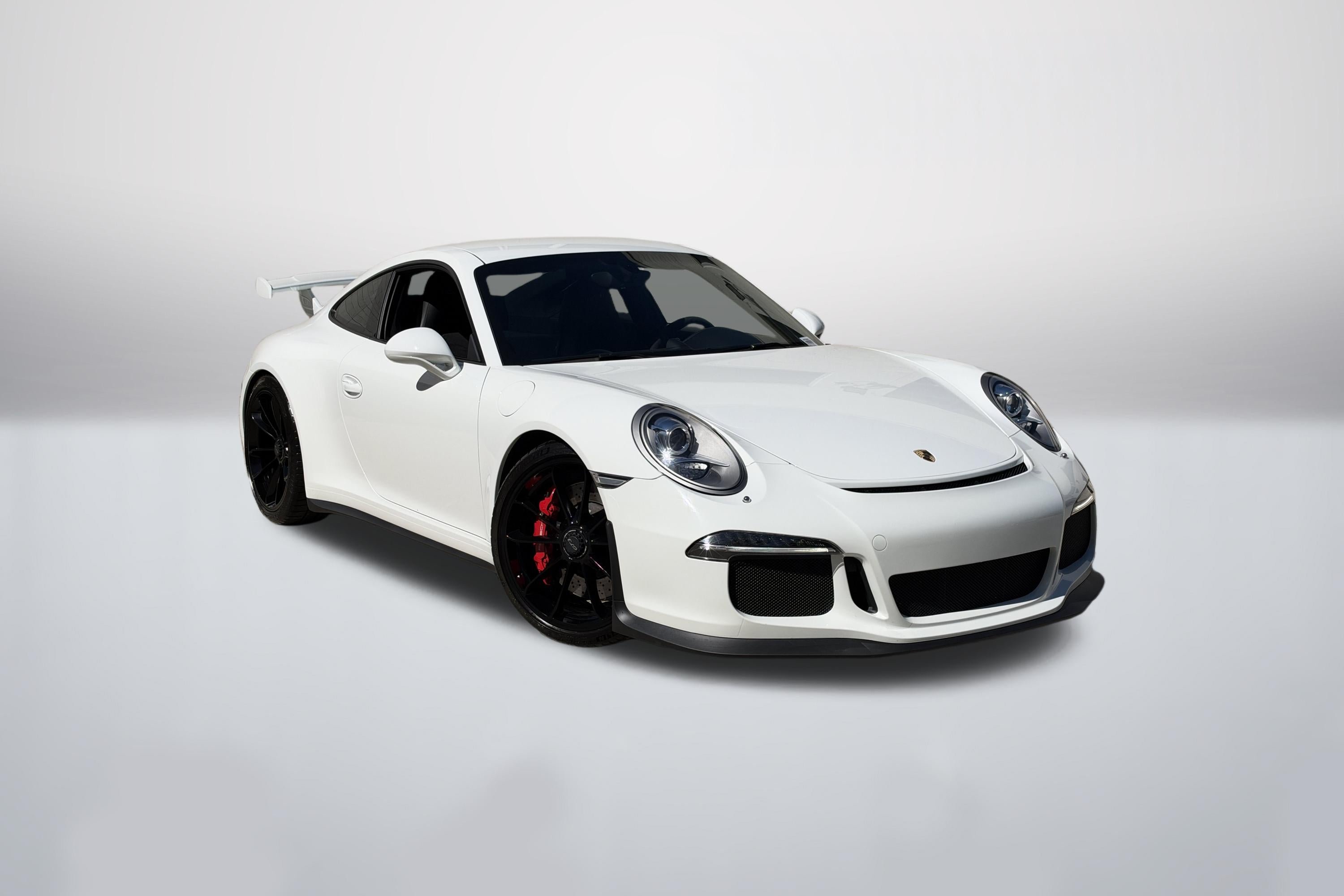Used 2015 White Porsche GT3 image 1