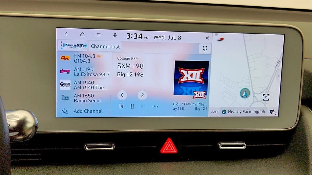 Used 2023 Digital Teal Hyundai SEL AWD image 17