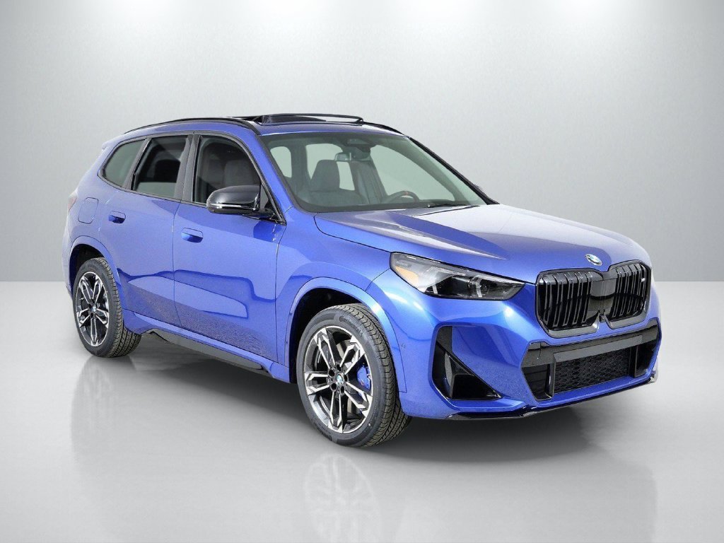 Used 2026 Portimao Blue Metallic BMW M35i image 8
