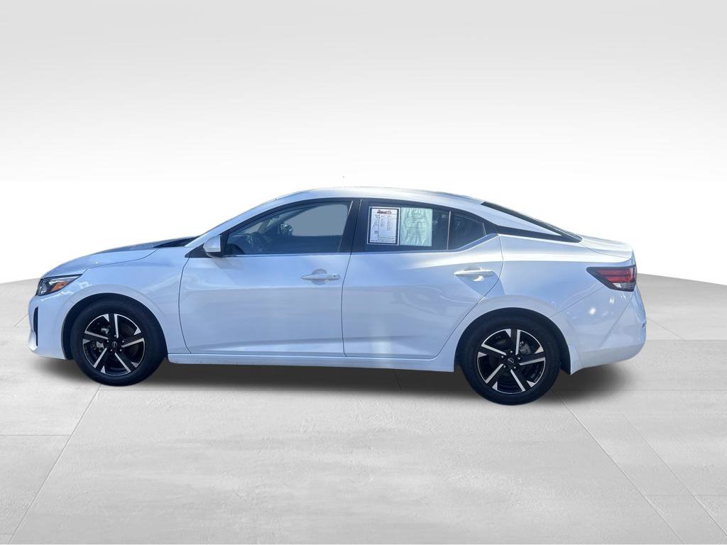 Used 2024 White Nissan SV image 7