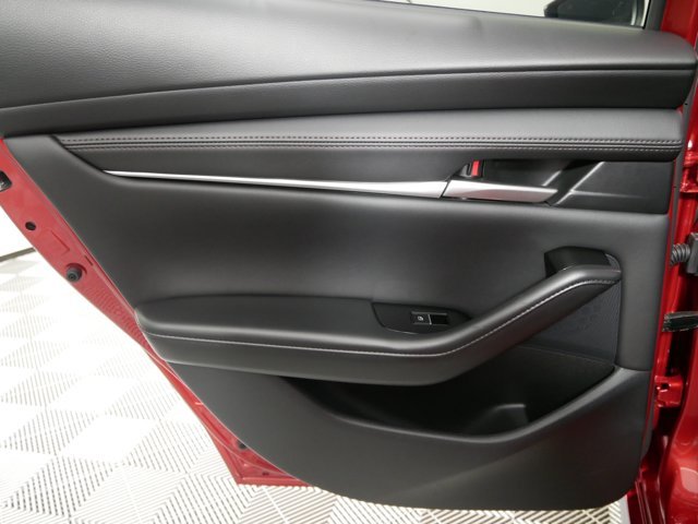 Used 2025 Soul Red Crystal Metallic Mazda SE image 10