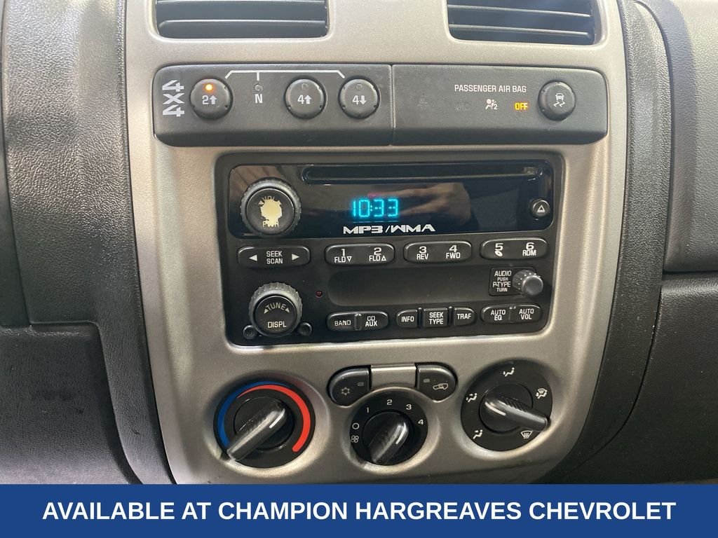 Used 2011 Onyx Black GMC SLE1 image 18