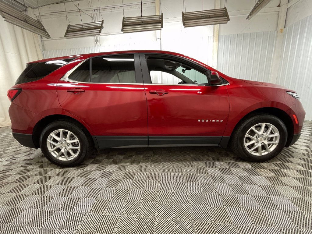 2023 Chevrolet Equinox LT - Photo 18