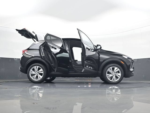 New 2026 Ebony Twilight Metallic Buick Preferred image 33