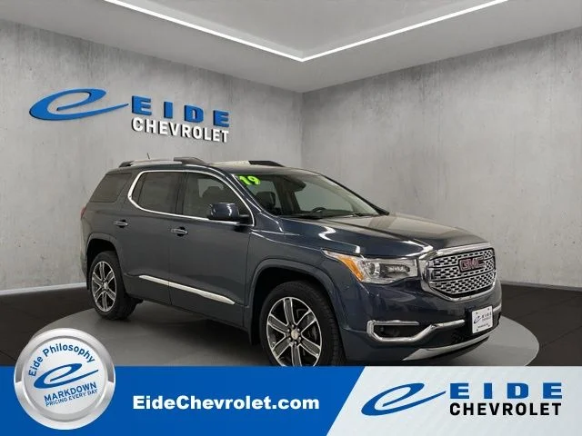 2019 GMC Acadia Denali AWD's photo