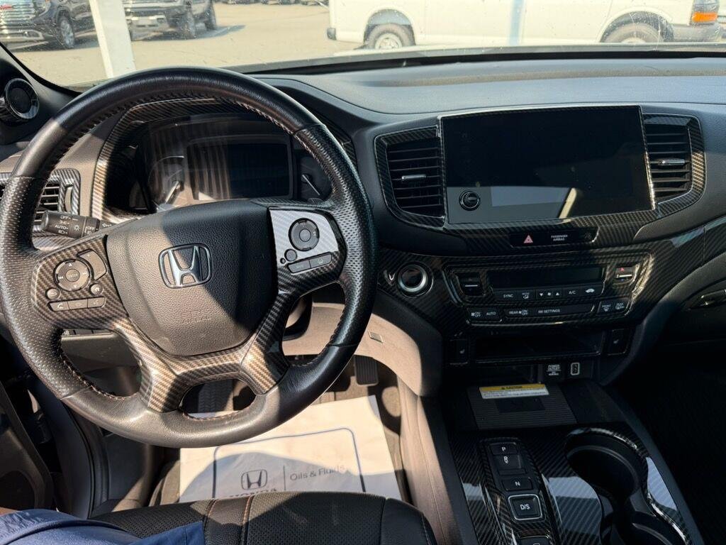 Used 2022 Sonic Gray Pearl Honda TrailSport AWD image 8