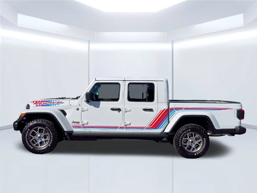 New 2026 White/off-white Jeep Sport image 15