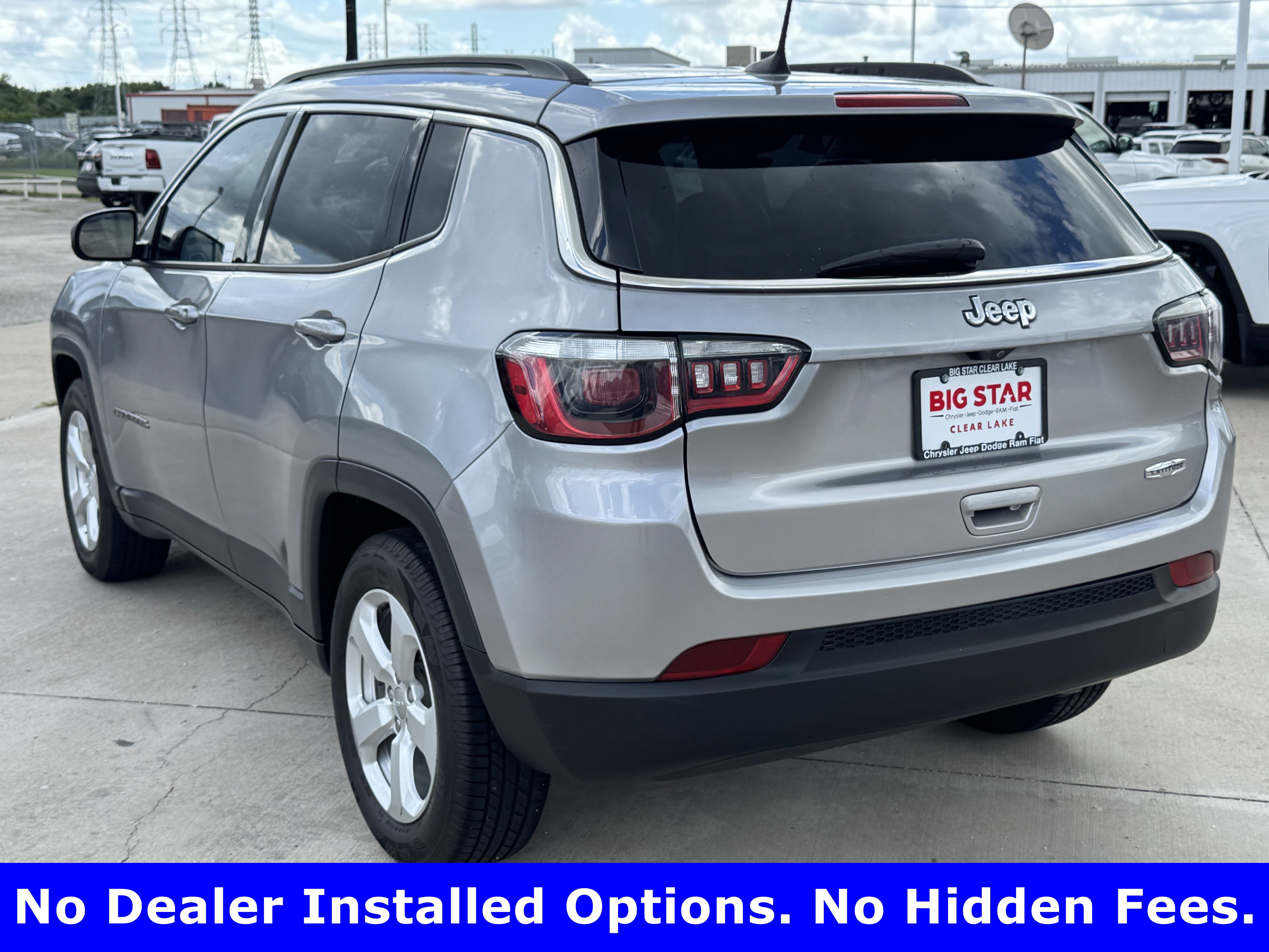 Used 2020 Billet Silver Metallic Clearcoat Jeep Latitude image 7