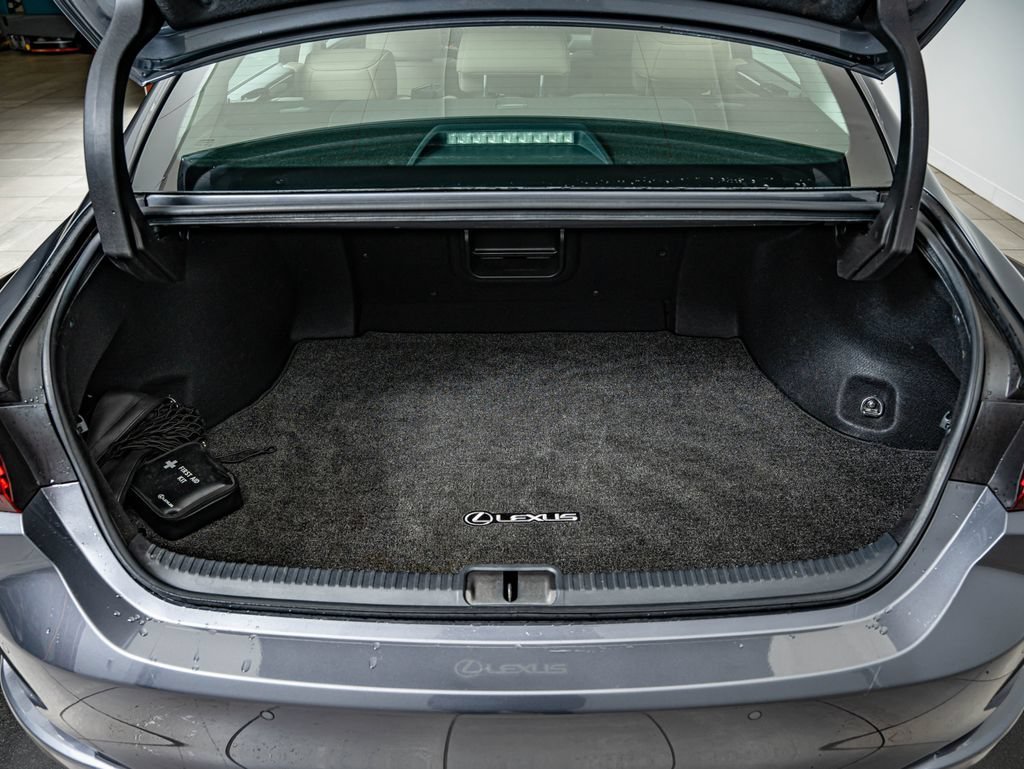 Used 2019 Gray Pearl Lexus 350 image 39