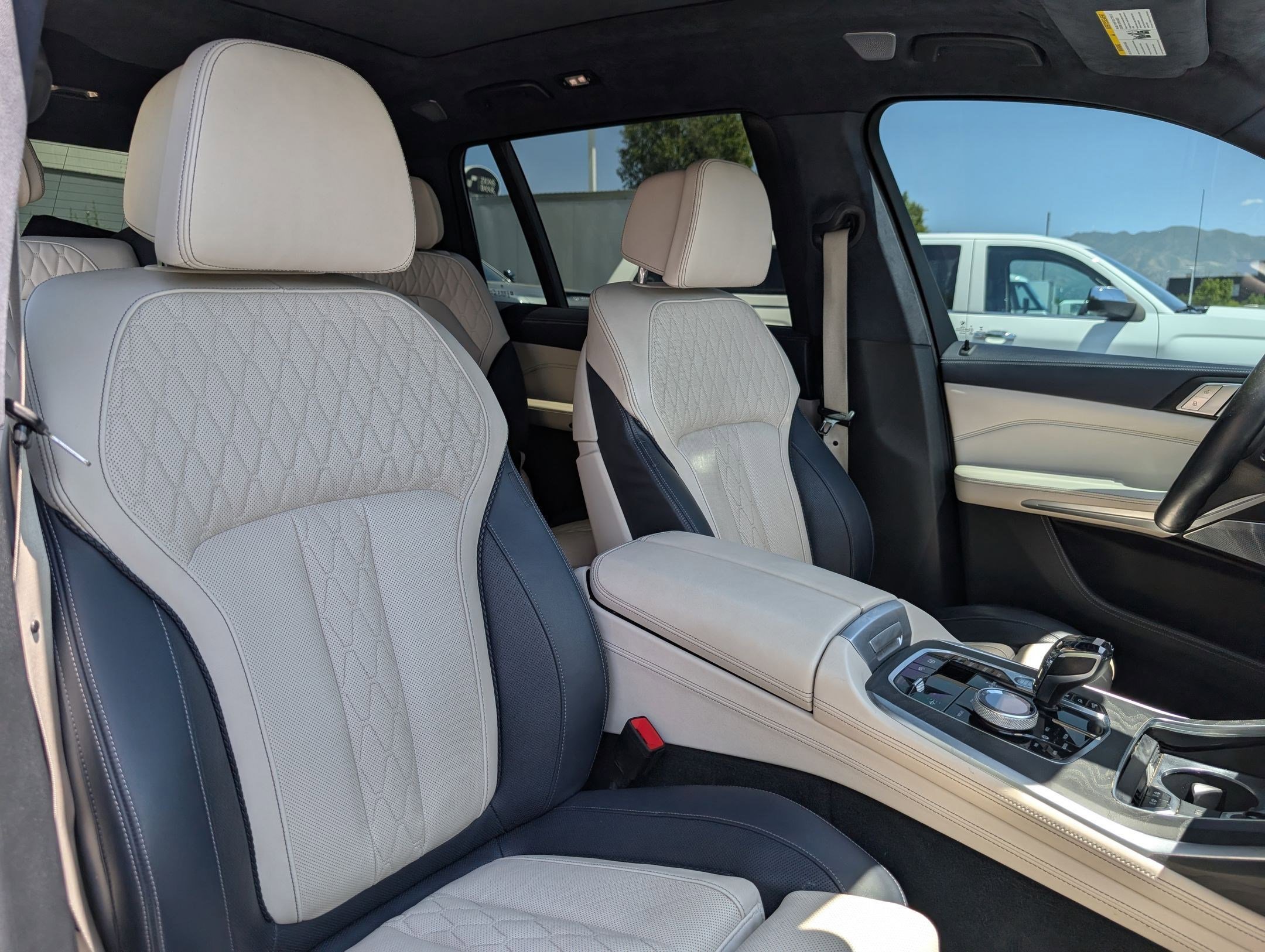 2019 BMW X7 50i - Photo 27