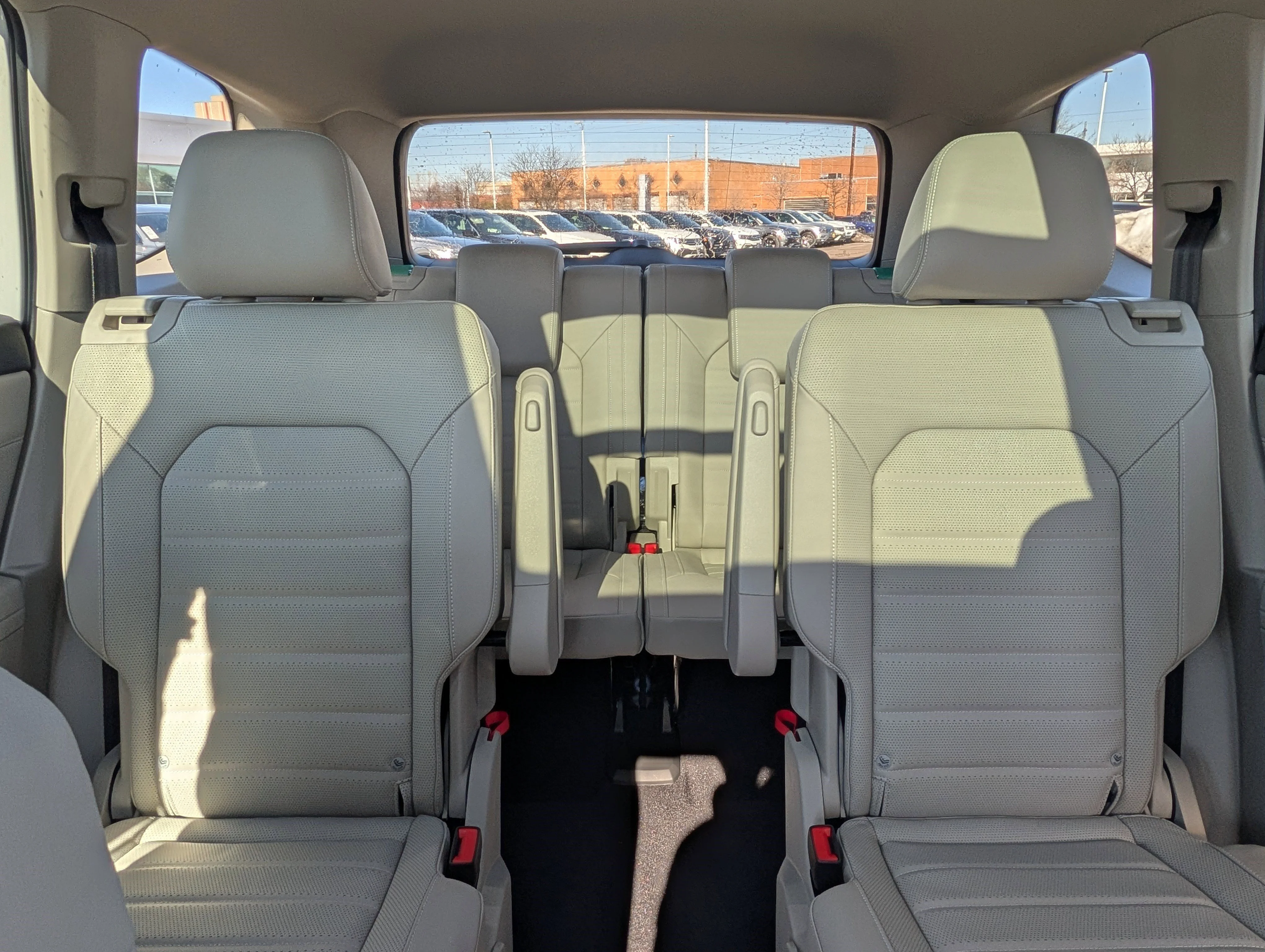 New 2026 Avocado Green Pearl Volkswagen 2.0T SEL image 6