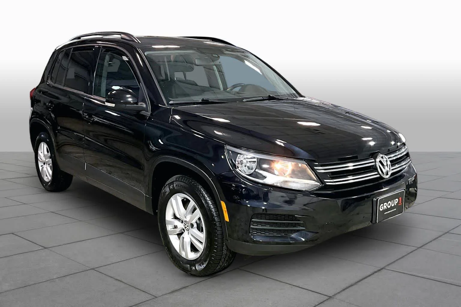 Used 2017 Deep Black Pearl Volkswagen S image 3