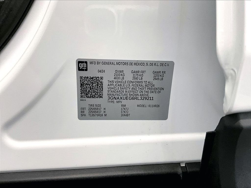 Used 2024 Summit White Chevrolet LT image 33