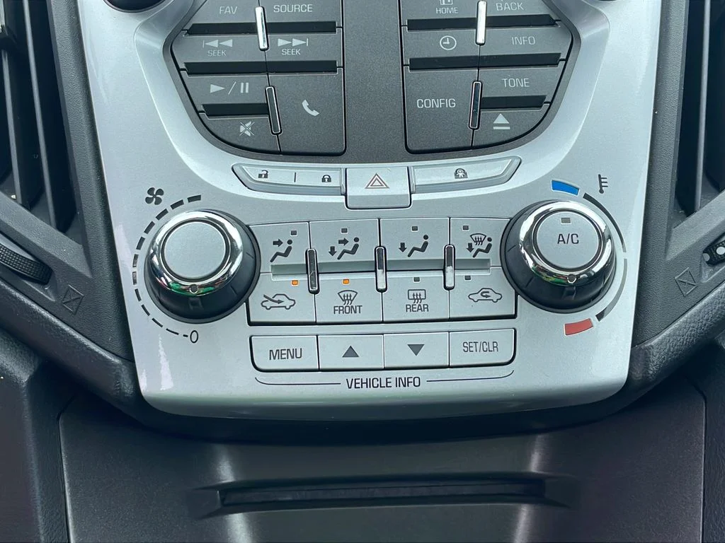 Used 2012 Blue Chevrolet LT image 30