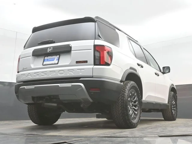 Certified Used 2026 Platinum White Pearl Honda TrailSport image 50