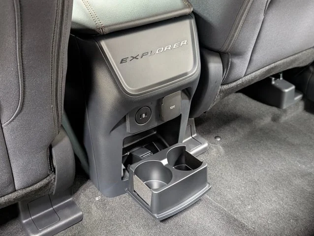New 2027 Avalanche Gray Ford Active image 44