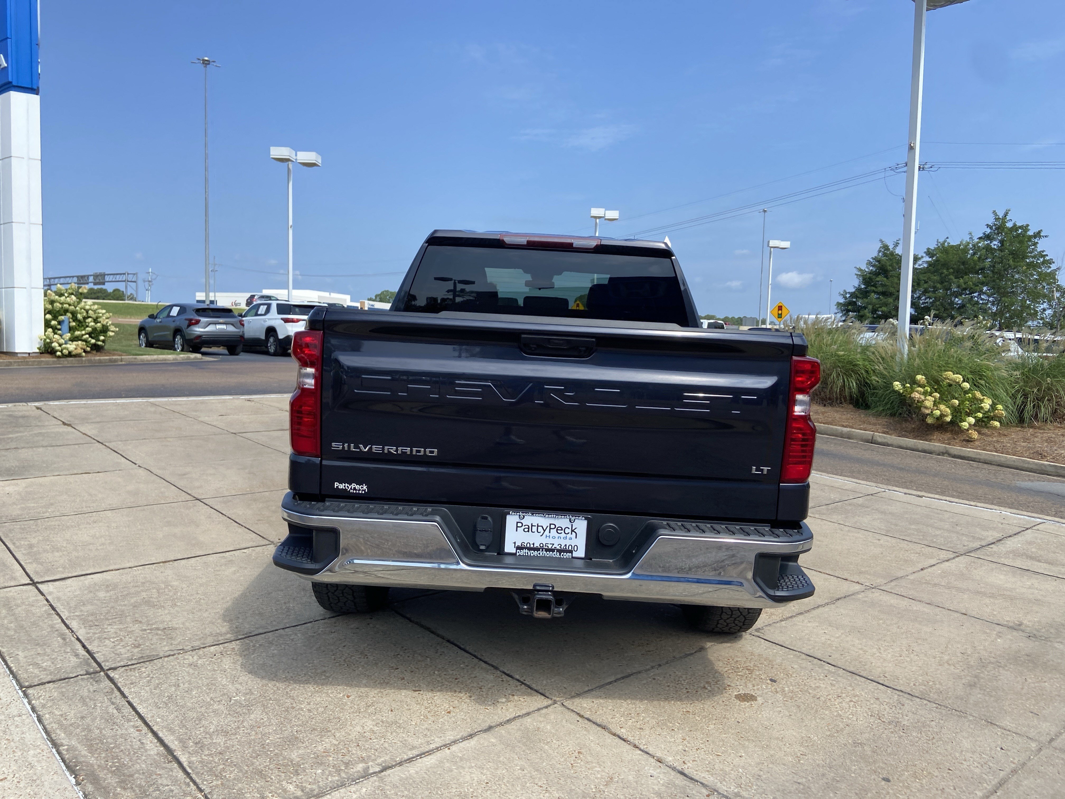 Used 2023 Dark Ash Metallic Chevrolet LT image 12
