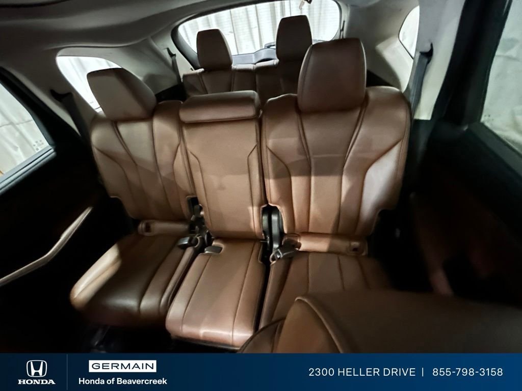 Used 2023 Majestic Black Pearl Acura Technology image 28