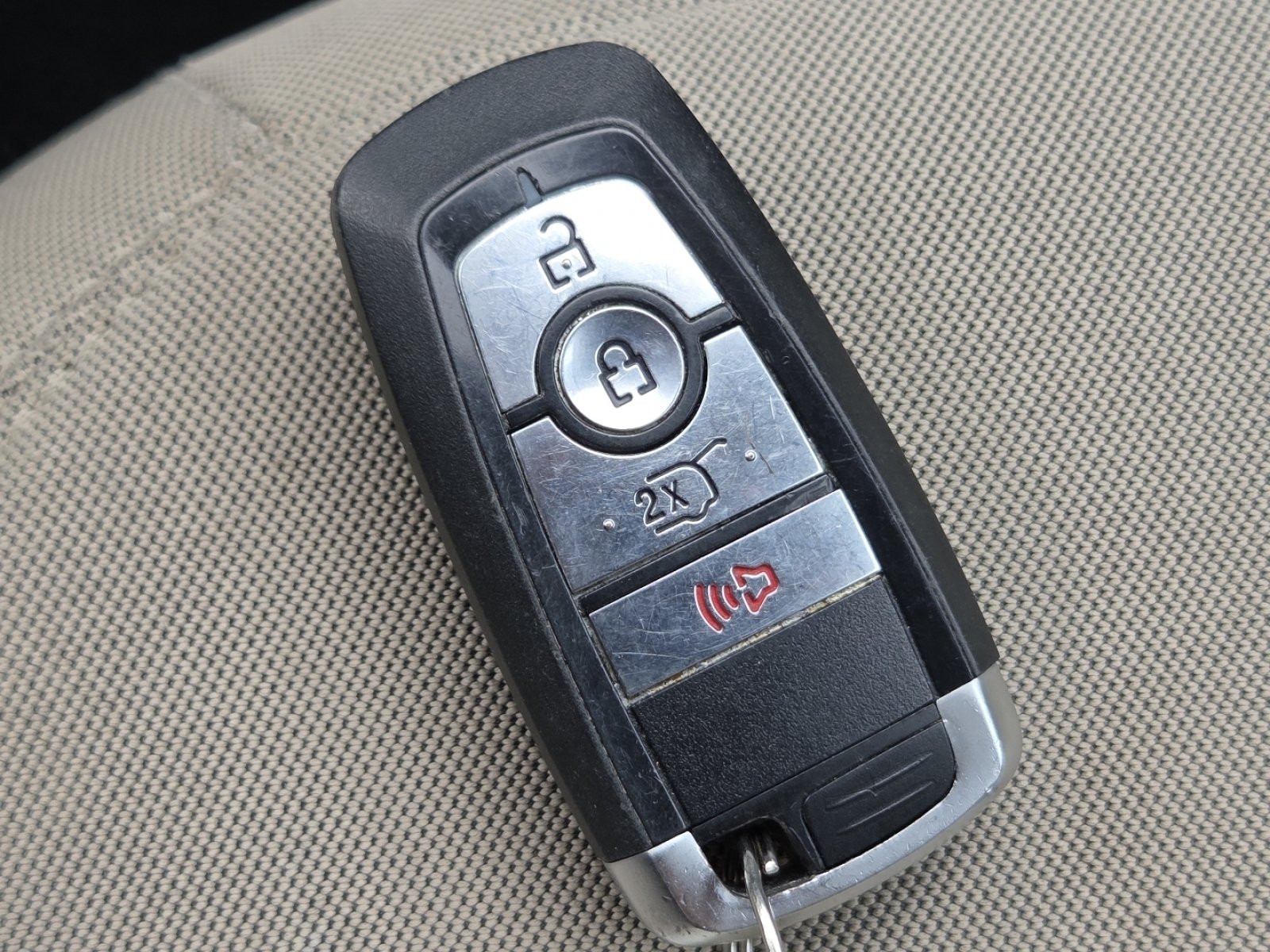 Used 2021 Blue Metallic Ford XLT image 36