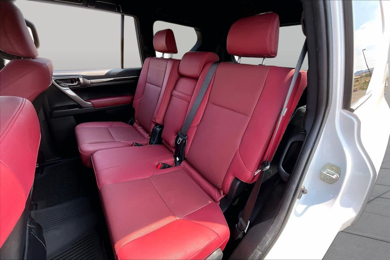 Used 2023 Eminent White Pearl Lexus Premium image 20