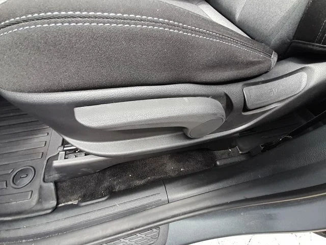 Used 2025 Gray Hyundai SE image 34