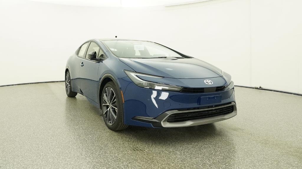 New 2026 Reservoir Blue Toyota XLE image 4