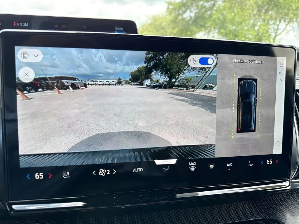 New 2027 Black Ford Platinum image 28