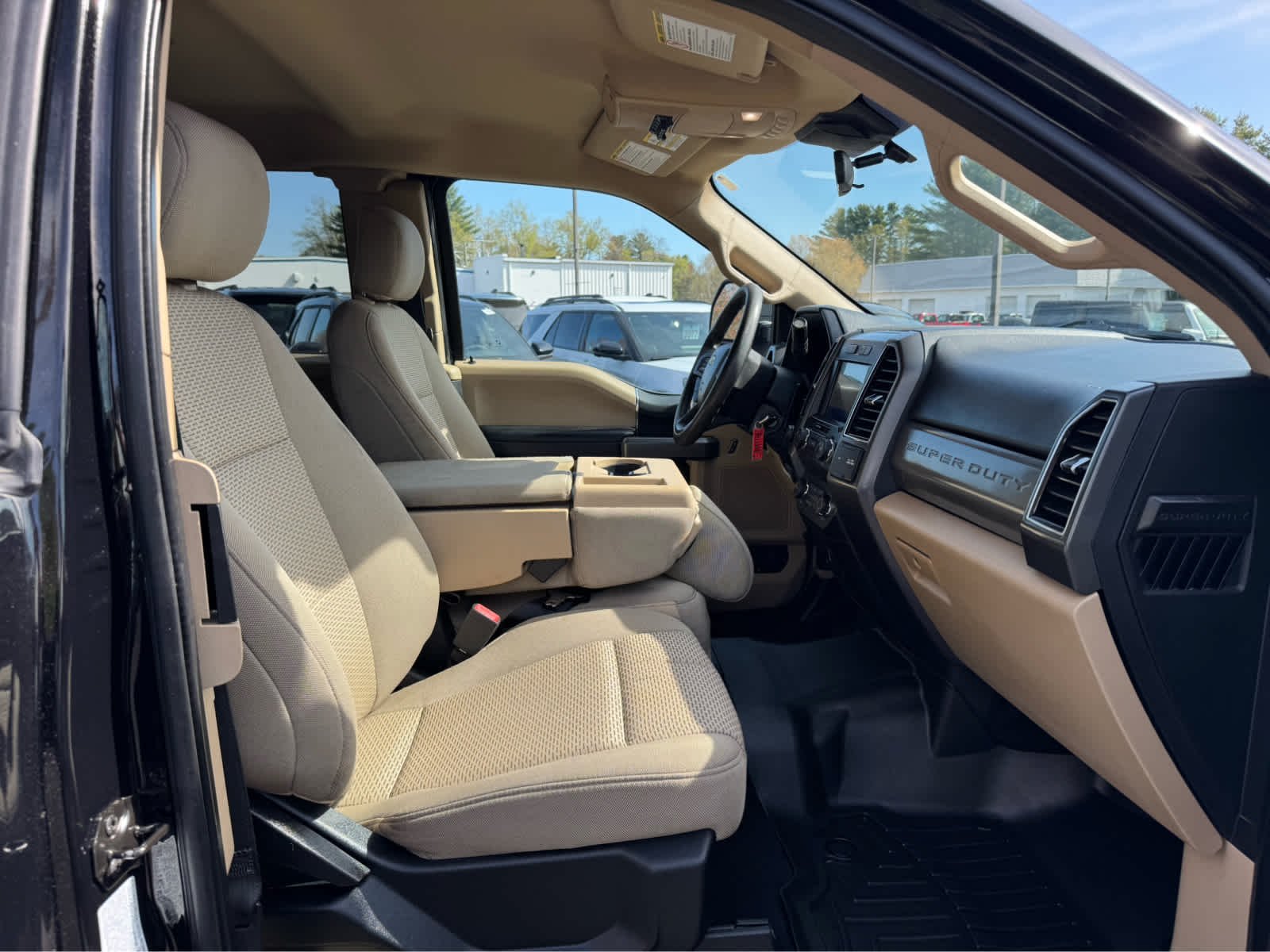 Used 2021 Agate Black Metallic Ford XLT image 13