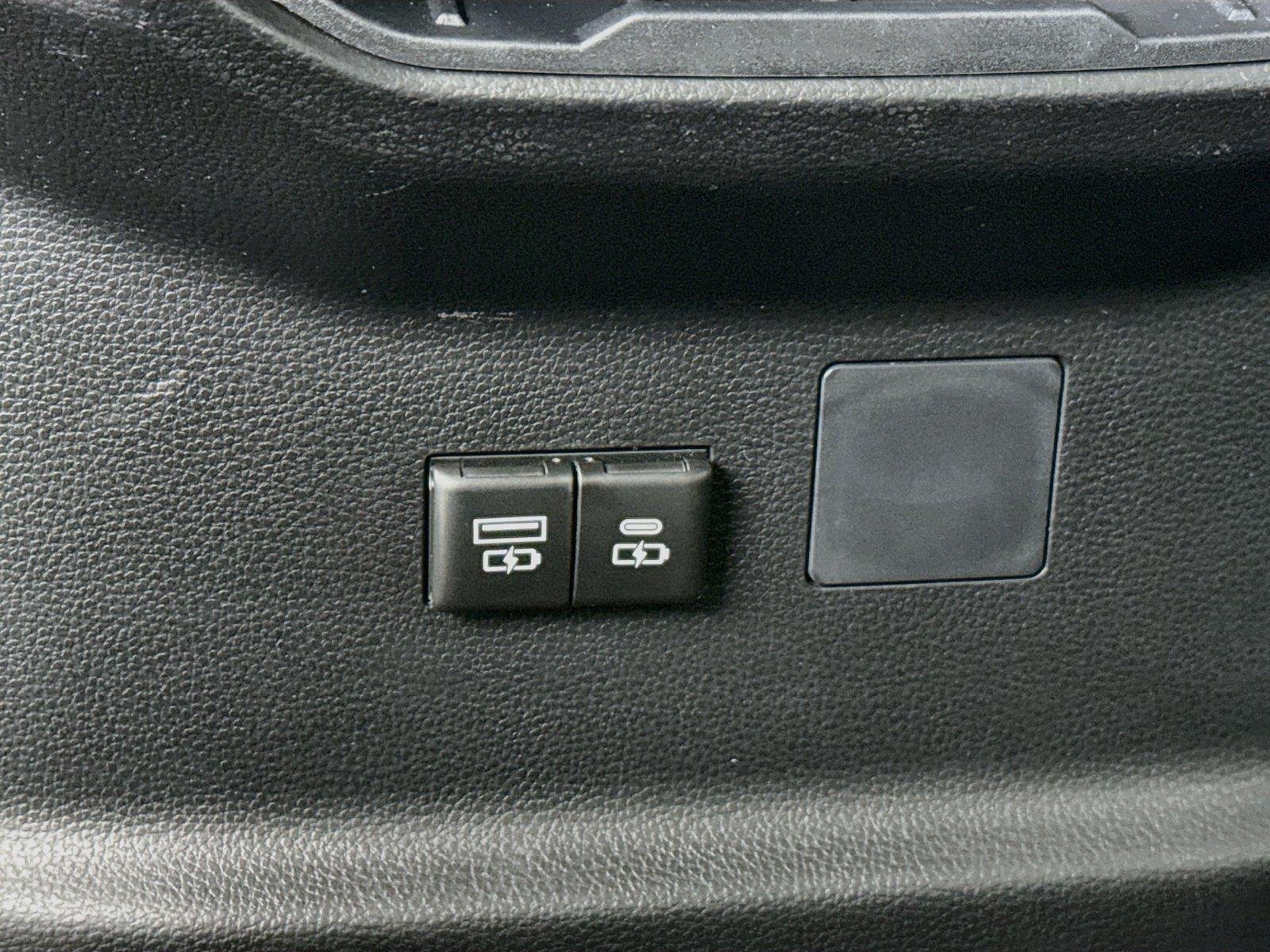 Used 2024 Ice Cap Toyota SR5 image 35