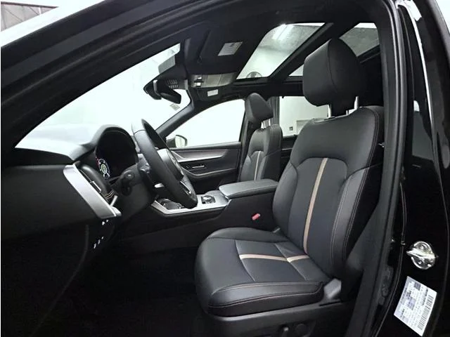 2026 Mazda CX-90 Premium Plus Package - Photo 11