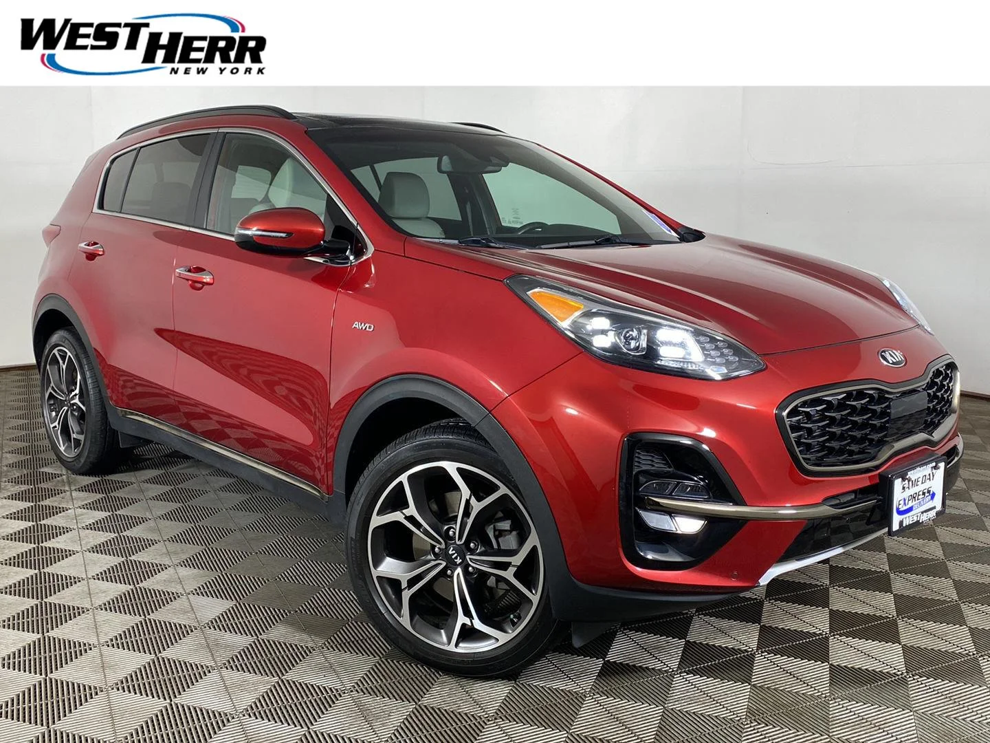 Used 2021 Hyper Red Kia SX Turbo image 1