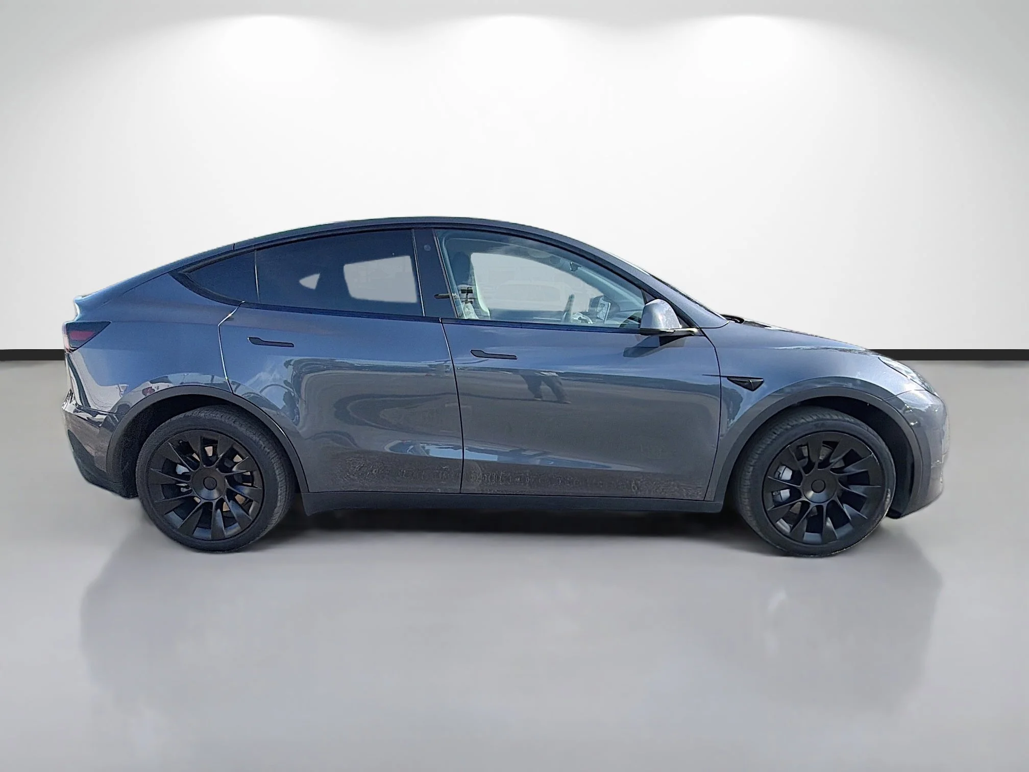 Used 2023 Tesla Model Y Long Range with VIN 7SAYGDEE4PA080442 for sale in Tampa, FL