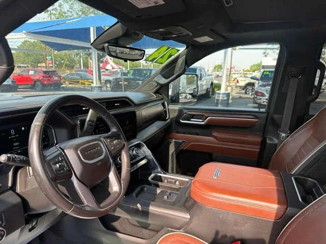 Used 2024 Silver GMC Denali Ultimate image 5