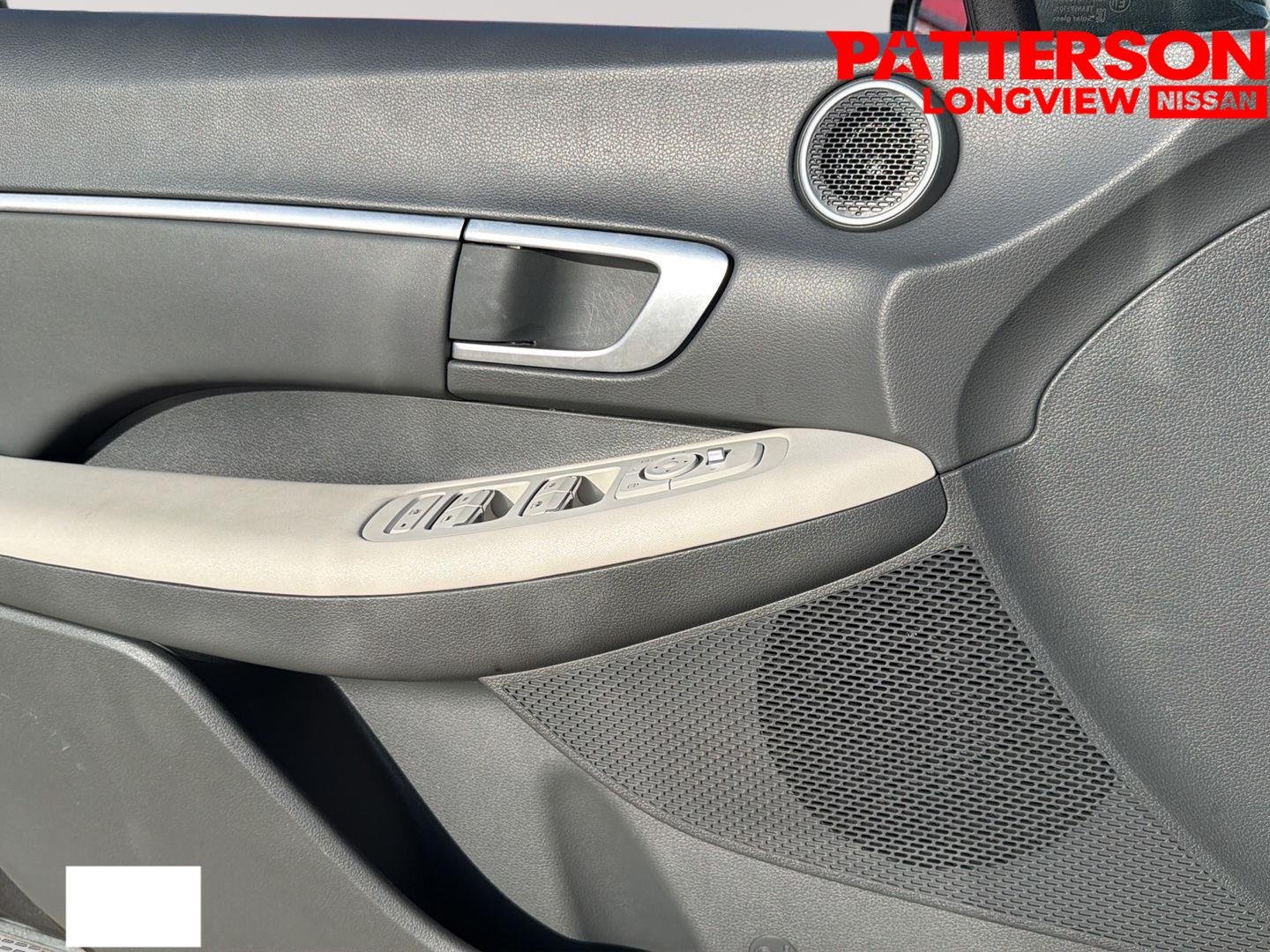 Used 2025 Portofino Gray Hyundai SEL image 21