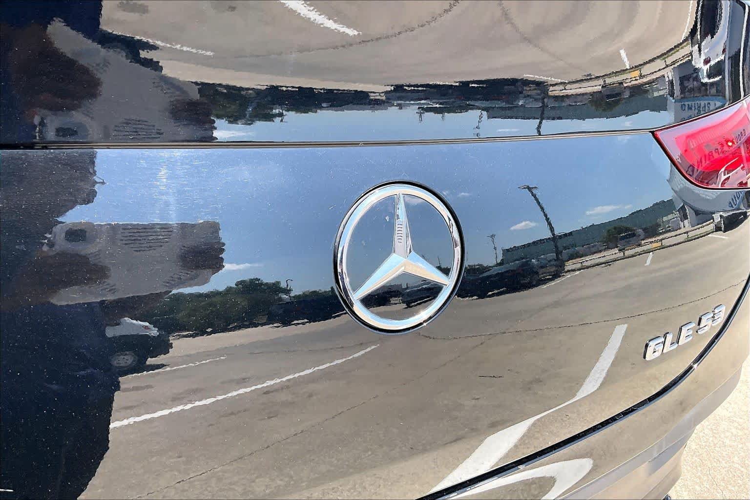 Used 2021 Black Mercedes-Benz AMG® GLE 53 image 31
