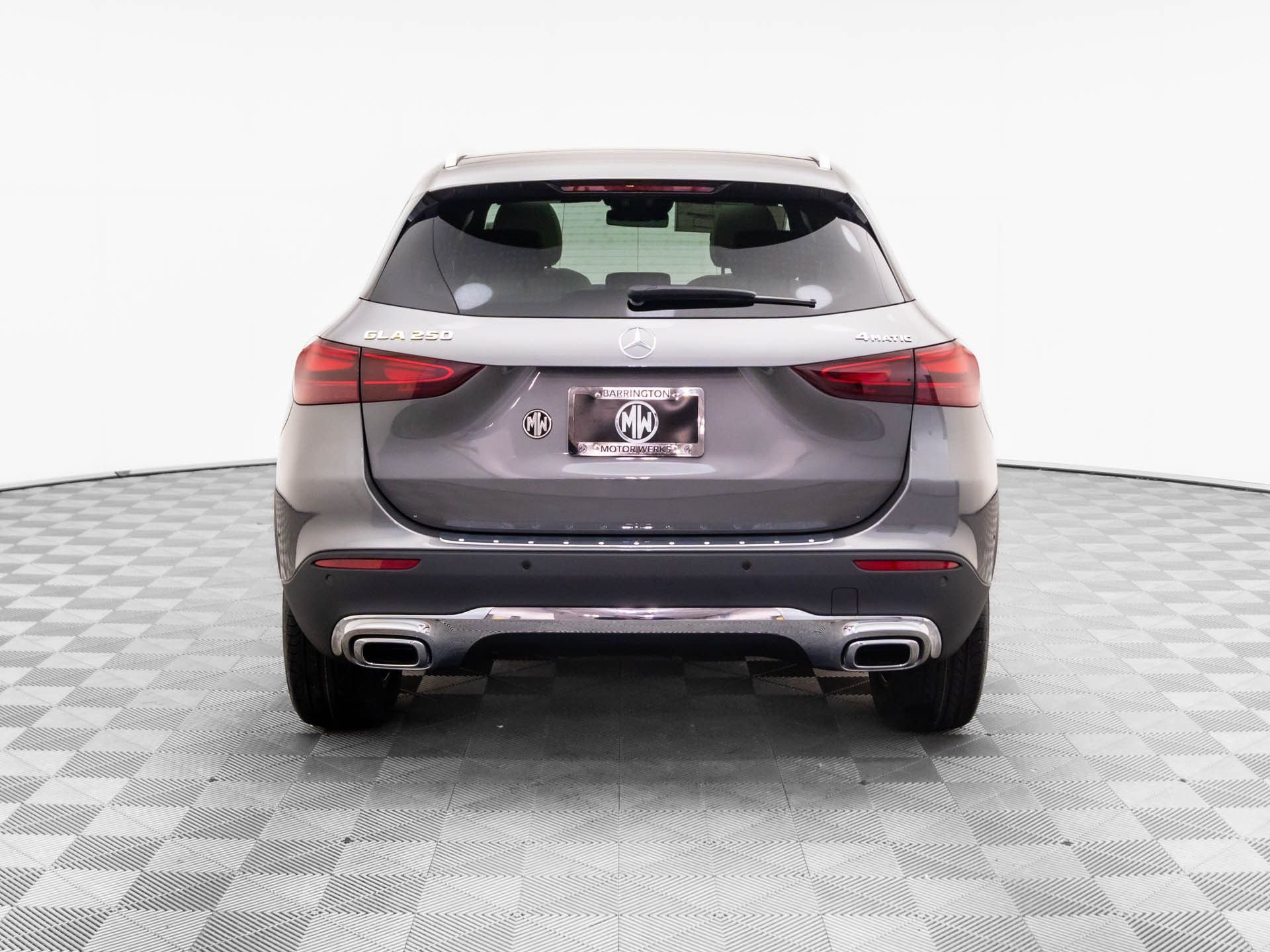 New 2026 Gray Mercedes-Benz GLA 250 image 4