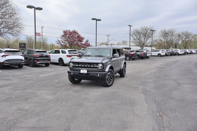 2024 Ford Bronco Outer Banks 4x4's photo