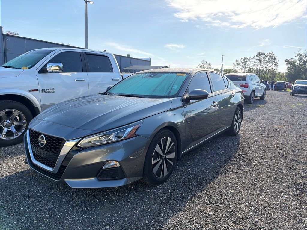 2022 Nissan Altima 2.5 SV's photo