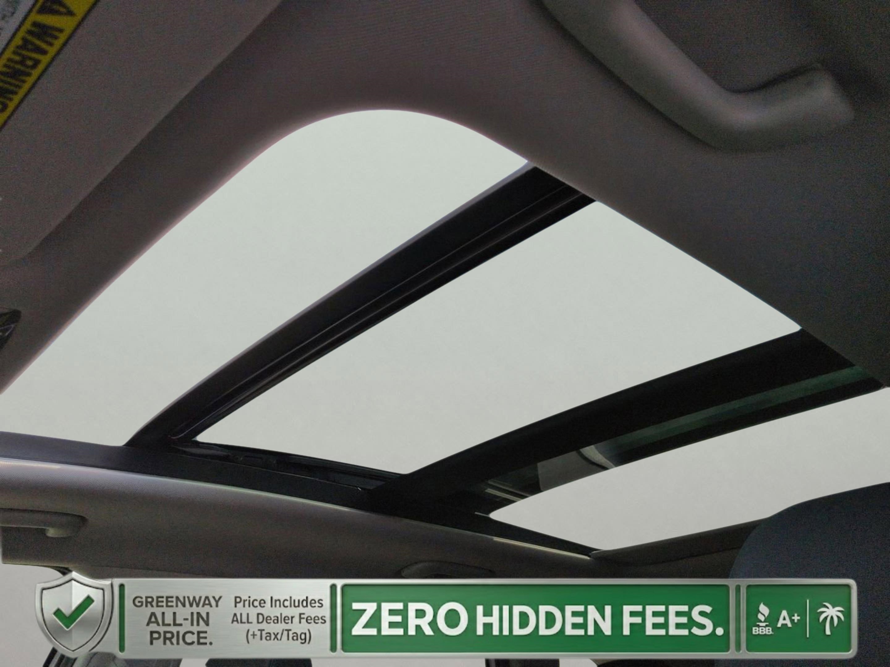 New 2026 Snow White Pearl Kia EX image 20