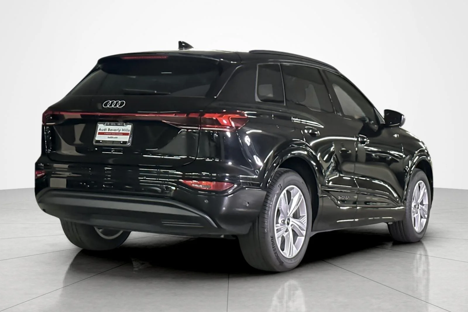 Used 2025 Mythos Black Metallic Audi Premium RWD image 5