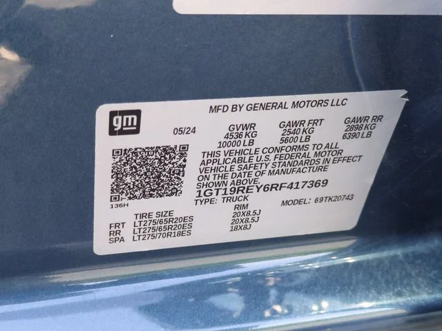 Used 2024 Blue GMC Denali image 38